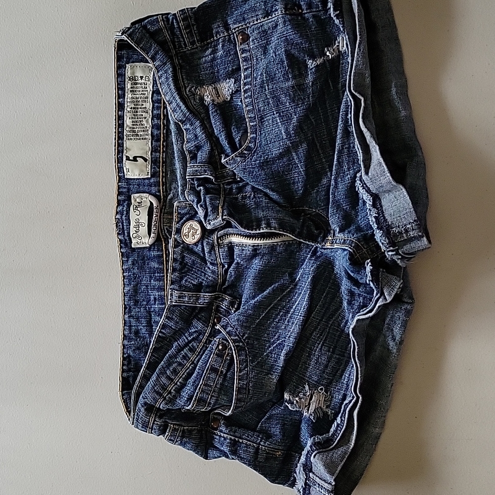 Jean shorts by Indigo Rein